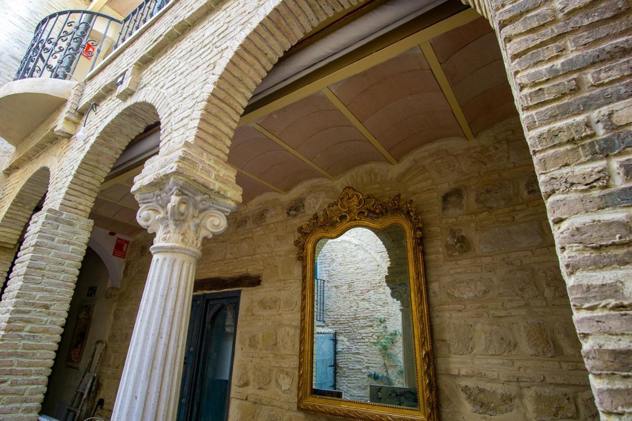 Apartamentos Sharis Jerez de la Frontera Luaran gambar