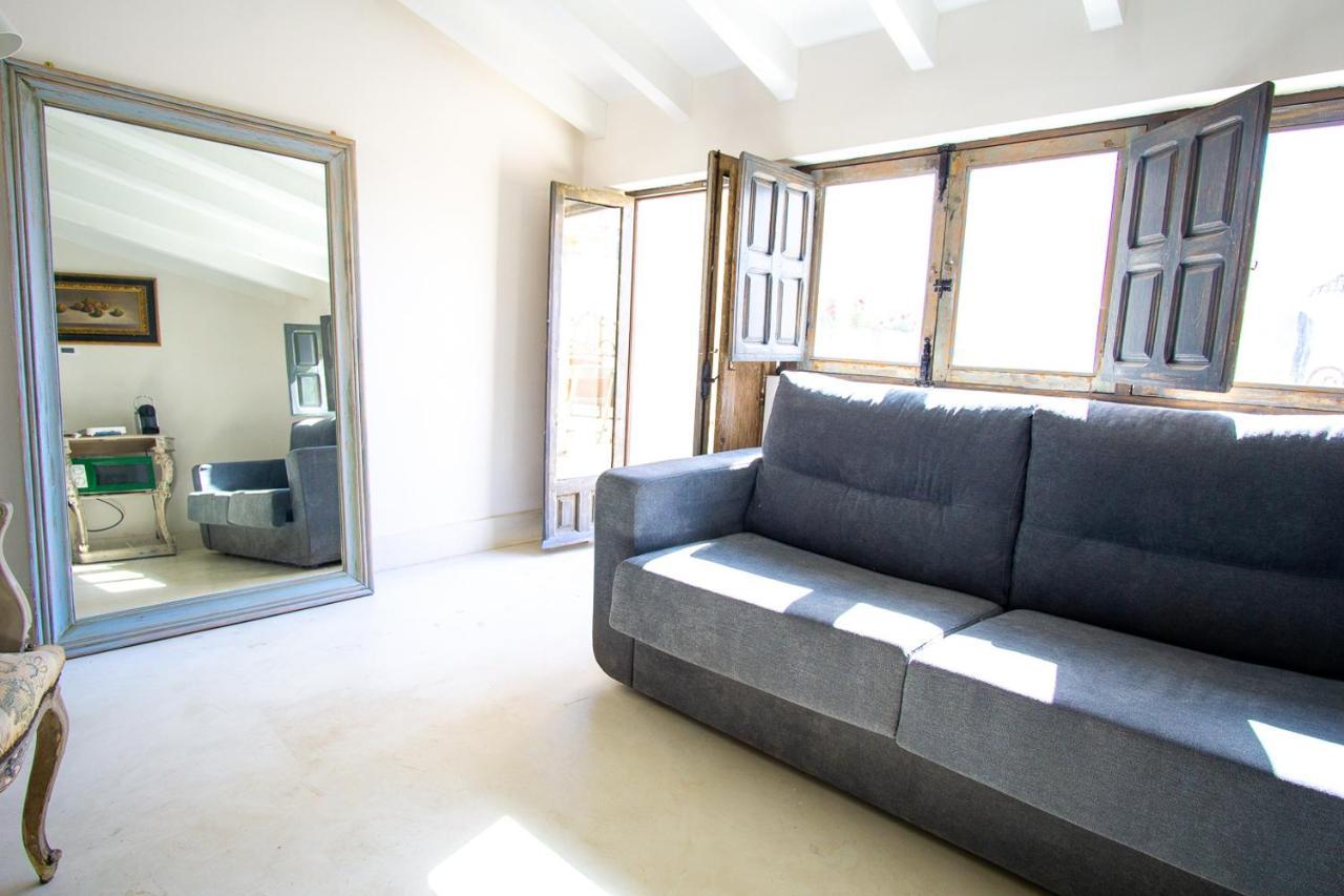 Apartamentos Sharis Jerez de la Frontera Luaran gambar
