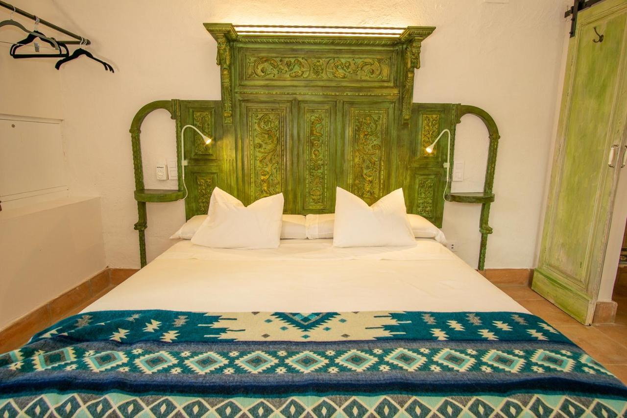 Apartamentos Sharis Jerez de la Frontera Luaran gambar