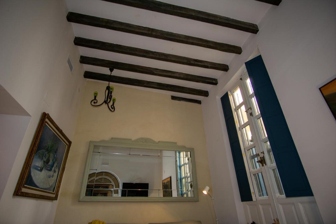 Apartamentos Sharis Jerez de la Frontera Luaran gambar