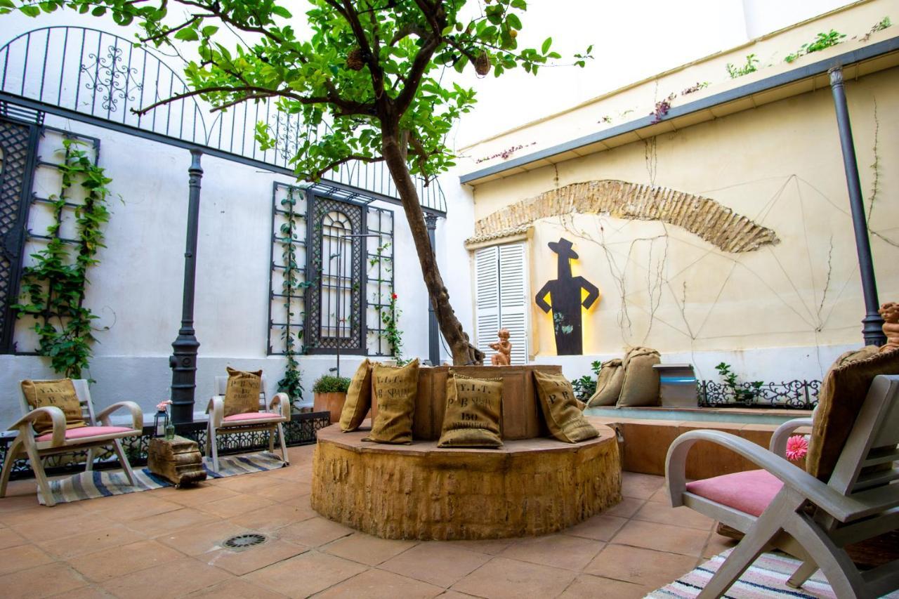 Apartamentos Sharis Jerez de la Frontera Luaran gambar